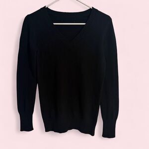 Gap sweater womens S black v neck cotton blend pullover classic knit